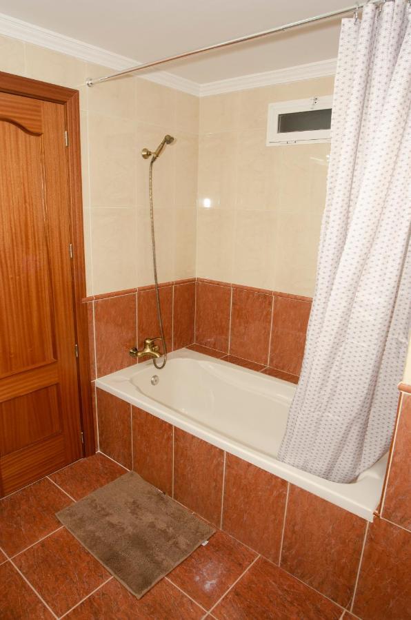 Hotel Casa Del Patio Andaluz à Málaga Extérieur photo